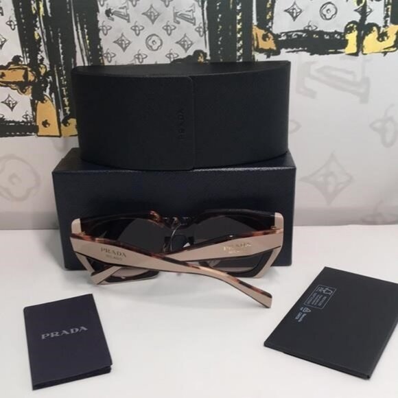 Prada SPR15W Sunglasses – Tortoiseshell / Pink – New - Picture 12 of 12